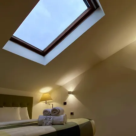 Gasthof Attic Garden