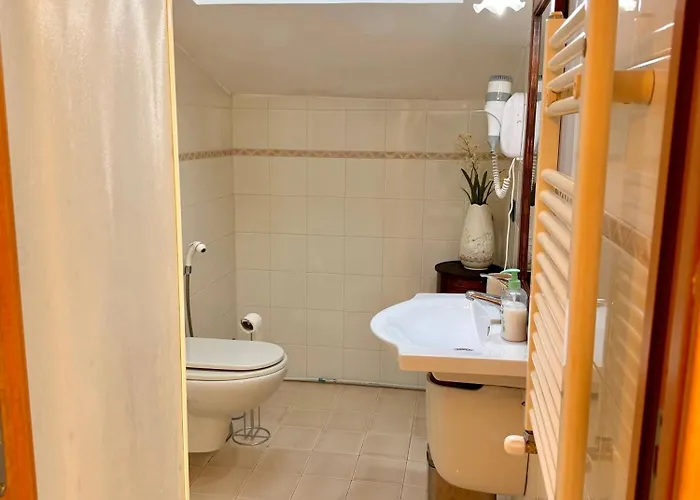 Pensión Attic Garden 4*