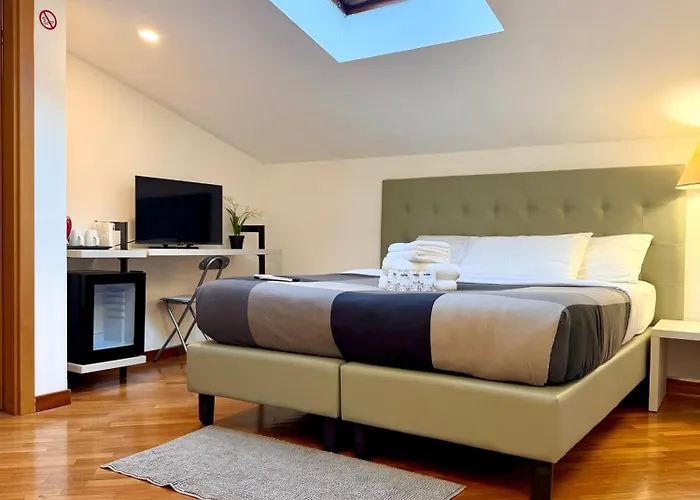 Pensión Attic Garden