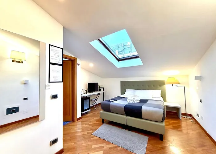 Attic Garden Pensión 4*