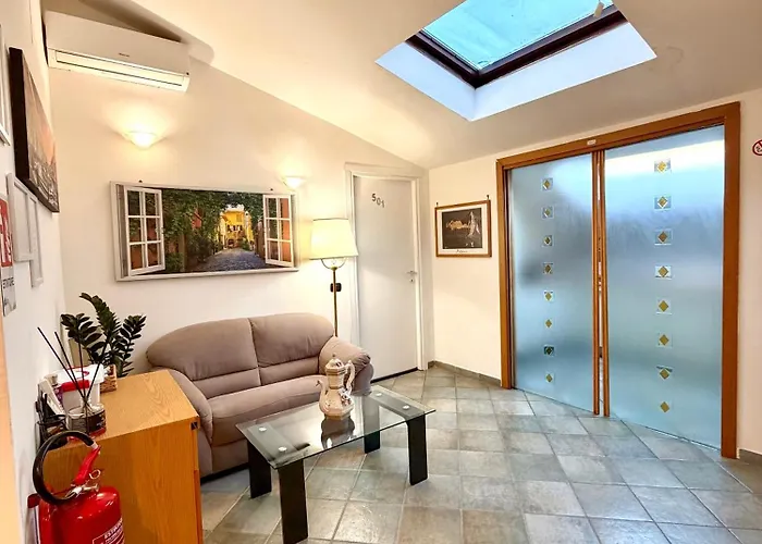 Attic Garden Pensión