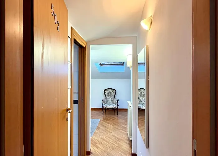 بيت ضيافة Attic Garden روما