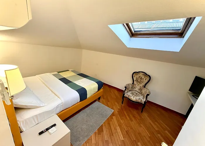 בית הארחה Attic Garden