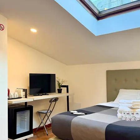 Attic Garden 4*