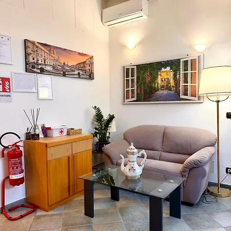 Πανσιόν Attic Garden 4*