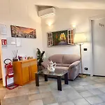 Attic Garden بيت ضيافة 4*