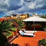 Attic Garden بيت ضيافة 4*